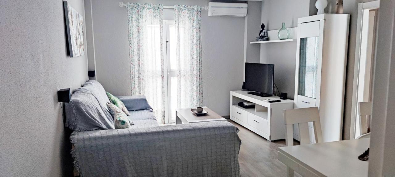 Piso 100 Metros Del Centro Del Pueblo 6 Kilometros De La Playa La Barrosa Apartment Chiclana de la Frontera Luaran gambar